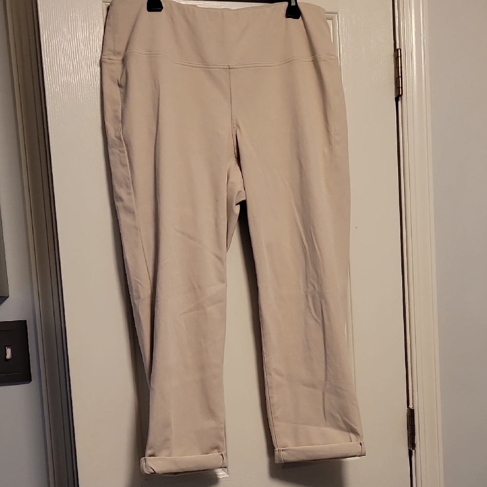 J. Jill Wearever Smooth Front Tan Slacks With Cuffed Ankle. Petite XL